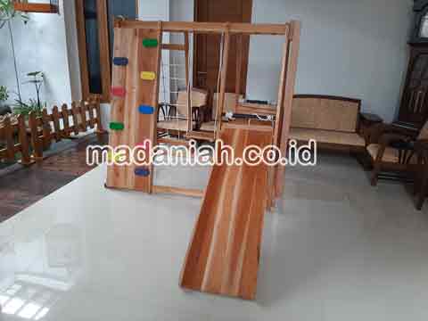 Pengadaan Playground Brakiasi Kayu Dharmasraya Murah