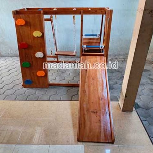 Pengadaan Playground Brakiasi Kayu Hulu Sungai Tengah Pengadaan Playground Brakiasi Kayu Hulu Sungai Tengah