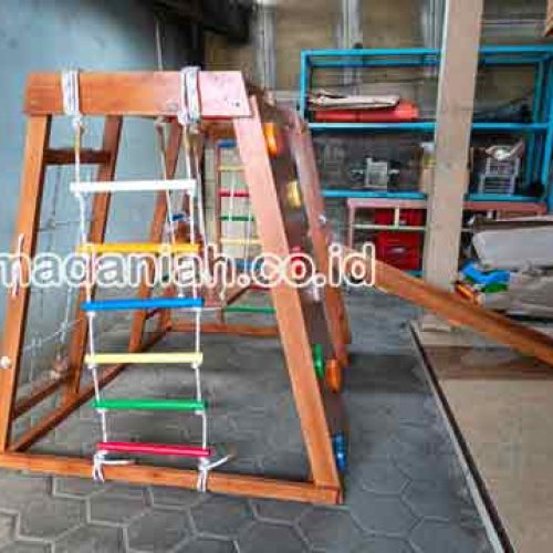 Pengadaan Playground Brakiasi Kayu Humbang Hasundutan Murah