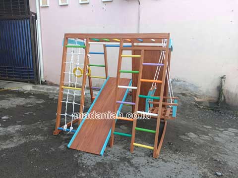 Pengadaan Playground Brakiasi Kayu Karawang Murah