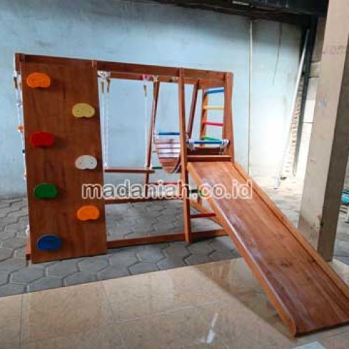 Pengadaan Playground Brakiasi Kayu Klaten Pengadaan Playground Brakiasi Kayu Klaten