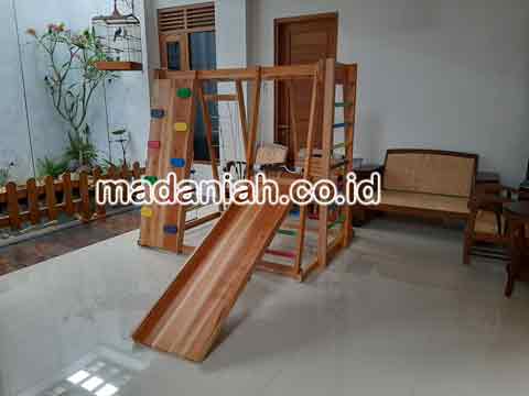 Pengadaan Playground Brakiasi Kayu Kota Binjai