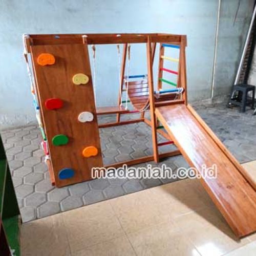 Pengadaan Playground Brakiasi Kayu Kota Bogor