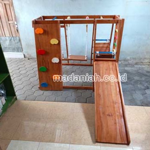 Pengadaan Playground Brakiasi Kayu Kota Madiun Pengadaan Playground Brakiasi Kayu Kota Madiun