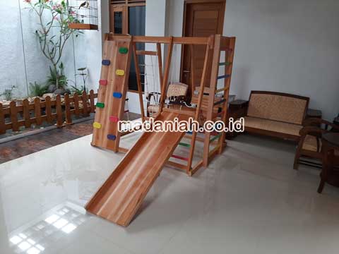 Pengadaan Playground Brakiasi Kayu Kota Tegal