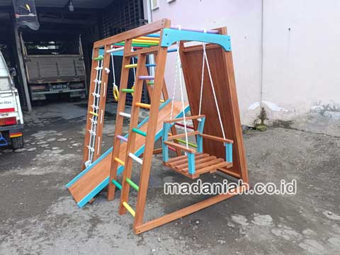 Pengadaan Playground Brakiasi Kayu Kupang Murah