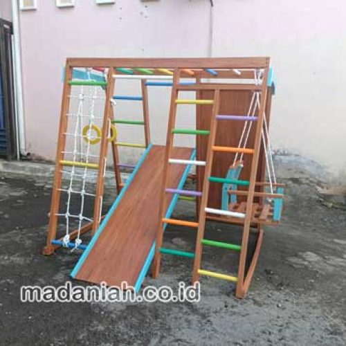 Pengadaan Playground Brakiasi Kayu Majene Berpengalaman
