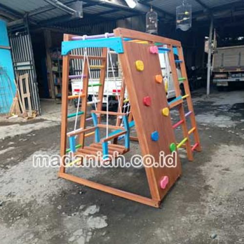 Pengadaan Playground Brakiasi Kayu Muara Enim Murah