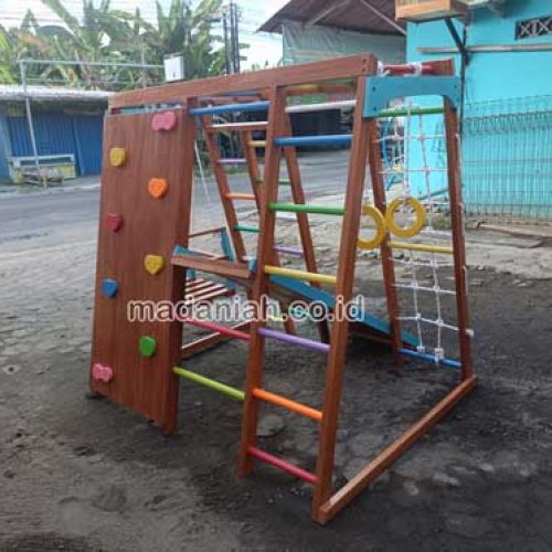 Pengadaan Playground Brakiasi Kayu Purbalingga Pengadaan Playground Brakiasi Kayu Purbalingga