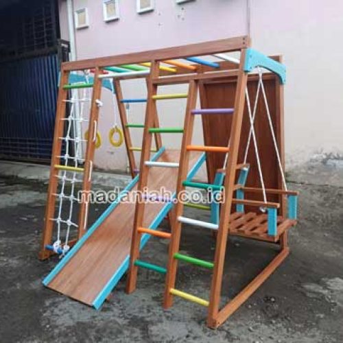 Pengadaan Playground Brakiasi Kayu Semarang
