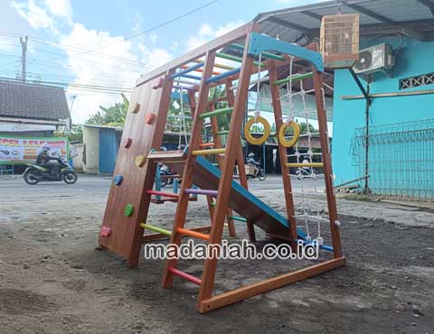 Pengadaan Playground Brakiasi Kayu Serdang Bedagai Murah