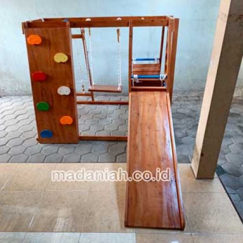 Produsen Playground Brakiasi Kayu Batang