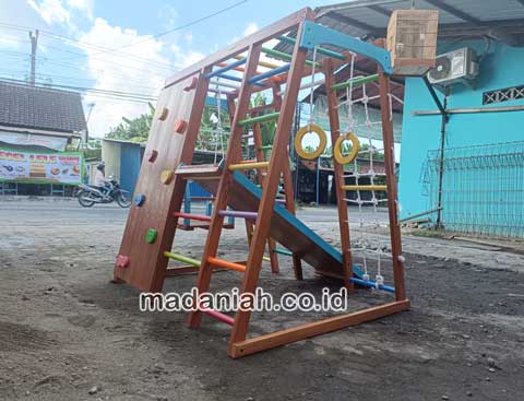Produsen Playground Brakiasi Kayu Gunungsitoli Berpengalaman