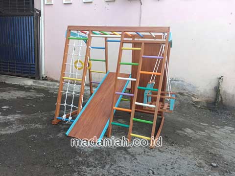 Produsen Playground Brakiasi Kayu Konawe Selatan