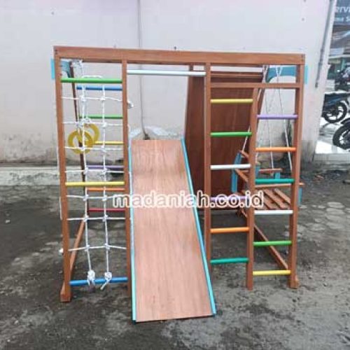 Produsen Playground Brakiasi Kayu Kota Blitar