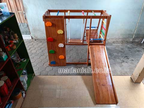 Produsen Playground Brakiasi Kayu Kota Magelang