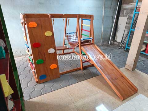 Produsen Playground Brakiasi Kayu Mempawah Berkualitas