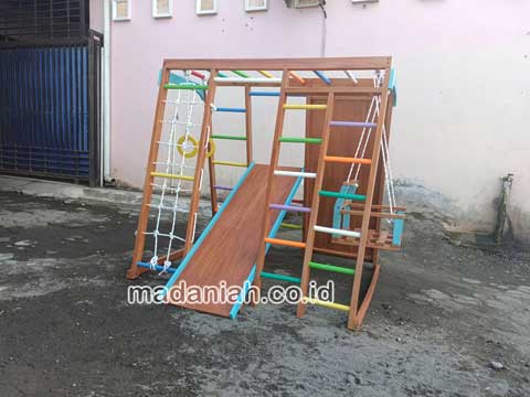 Produsen Playground Brakiasi Kayu Merangin