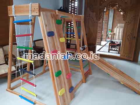 Produsen Playground Brakiasi Kayu Musi Banyuasin