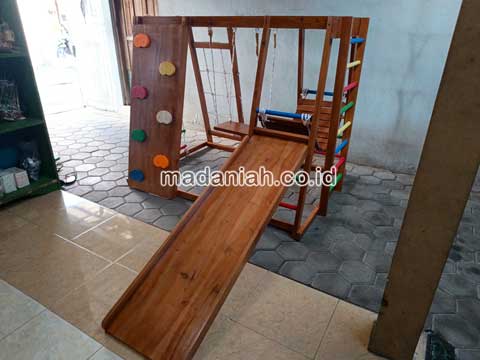Produsen Playground Brakiasi Kayu Pamekasan Berkualitas