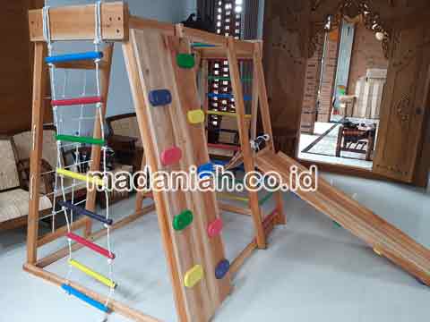 Produsen Playground Brakiasi Kayu Prabumulih