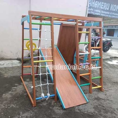 Produsen Playground Brakiasi Kayu Purwakarta Produsen Playground Brakiasi Kayu Purwakarta