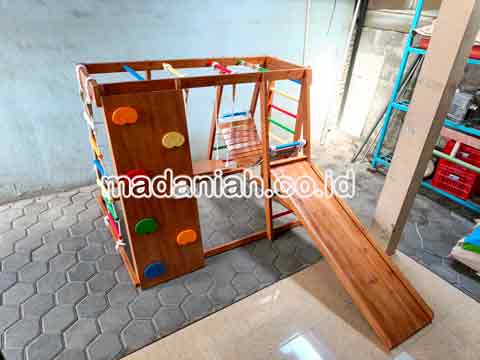 Toko Playground Brakiasi Kayu Agam