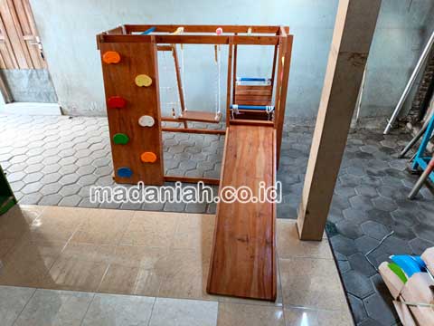 Toko Playground Brakiasi Kayu Alor Harga Murah