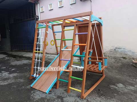 Toko Playground Brakiasi Kayu Balangan Terdekat