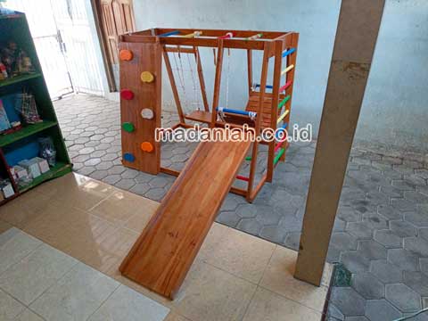 Toko Playground Brakiasi Kayu Balikpapan Terpercaya