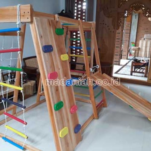 Toko Playground Brakiasi Kayu Banjarnegara