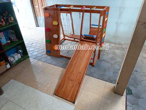 Toko Playground Brakiasi Kayu Bireuen Terpercaya