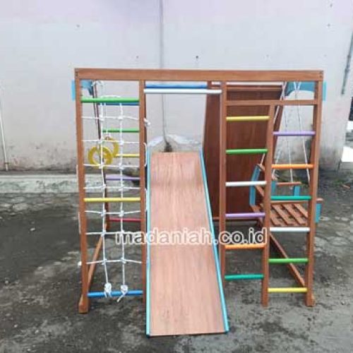 Toko Playground Brakiasi Kayu Blora