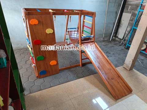 Toko Playground Brakiasi Kayu Bondowoso Terpercaya