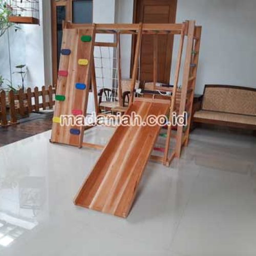 Toko Playground Brakiasi Kayu Cianjur