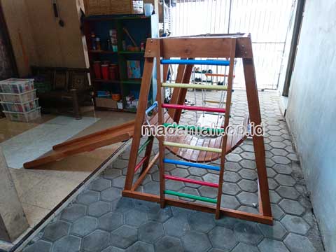 Toko Playground Brakiasi Kayu Cianjur Murah