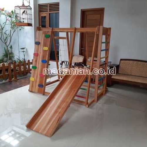 Toko Playground Brakiasi Kayu Jakarta Pusat