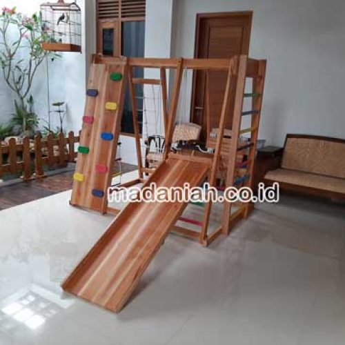 Toko Playground Brakiasi Kayu Kota Mojokerto