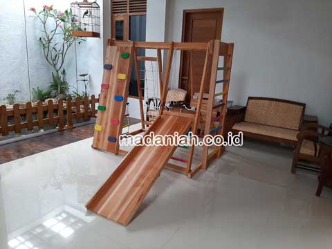 Toko Playground Brakiasi Kayu Kota Mojokerto