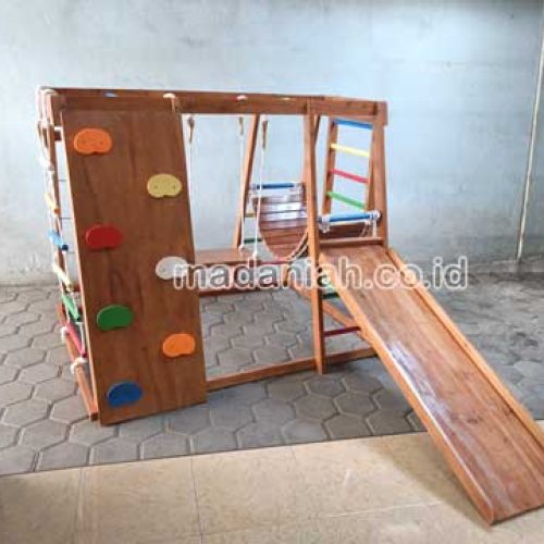 Toko Playground Brakiasi Kayu Kota Pekalongan