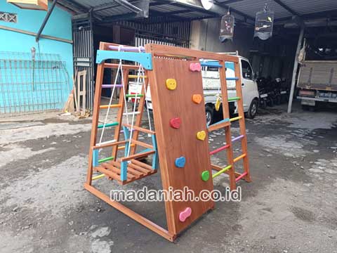 Toko Playground Brakiasi Kayu Kota Solok