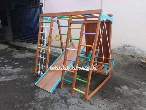 Toko Playground Brakiasi Kayu Kutai Barat