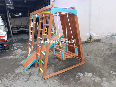 Toko Playground Brakiasi Kayu Lumajang Terpercaya