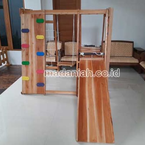 Toko Playground Brakiasi Kayu Majalengka