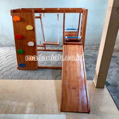 Toko Playground Brakiasi Kayu Pidie