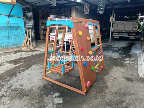 Toko Playground Brakiasi Kayu Sleman Murah