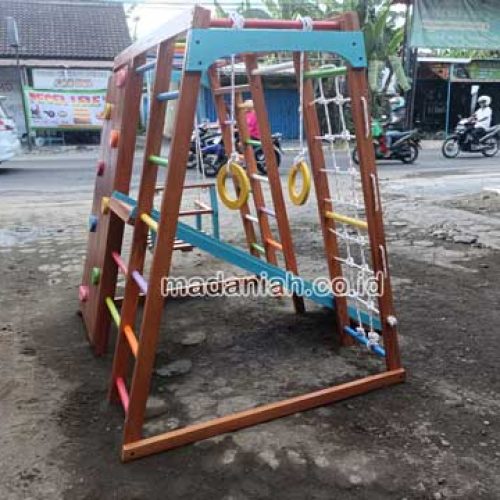 Toko Playground Brakiasi Kayu Sukoharjo