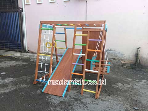Toko Playground Brakiasi Kayu Tapanuli Selatan