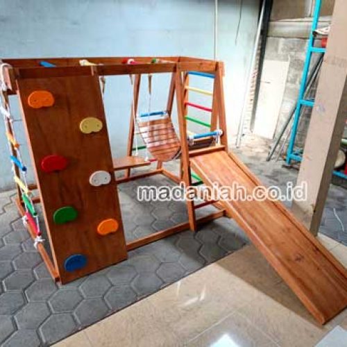 Pengadaan Playground Brakiasi Anak Bandung Barat