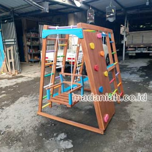 Pengadaan Playground Brakiasi Anak Barito Kuala
